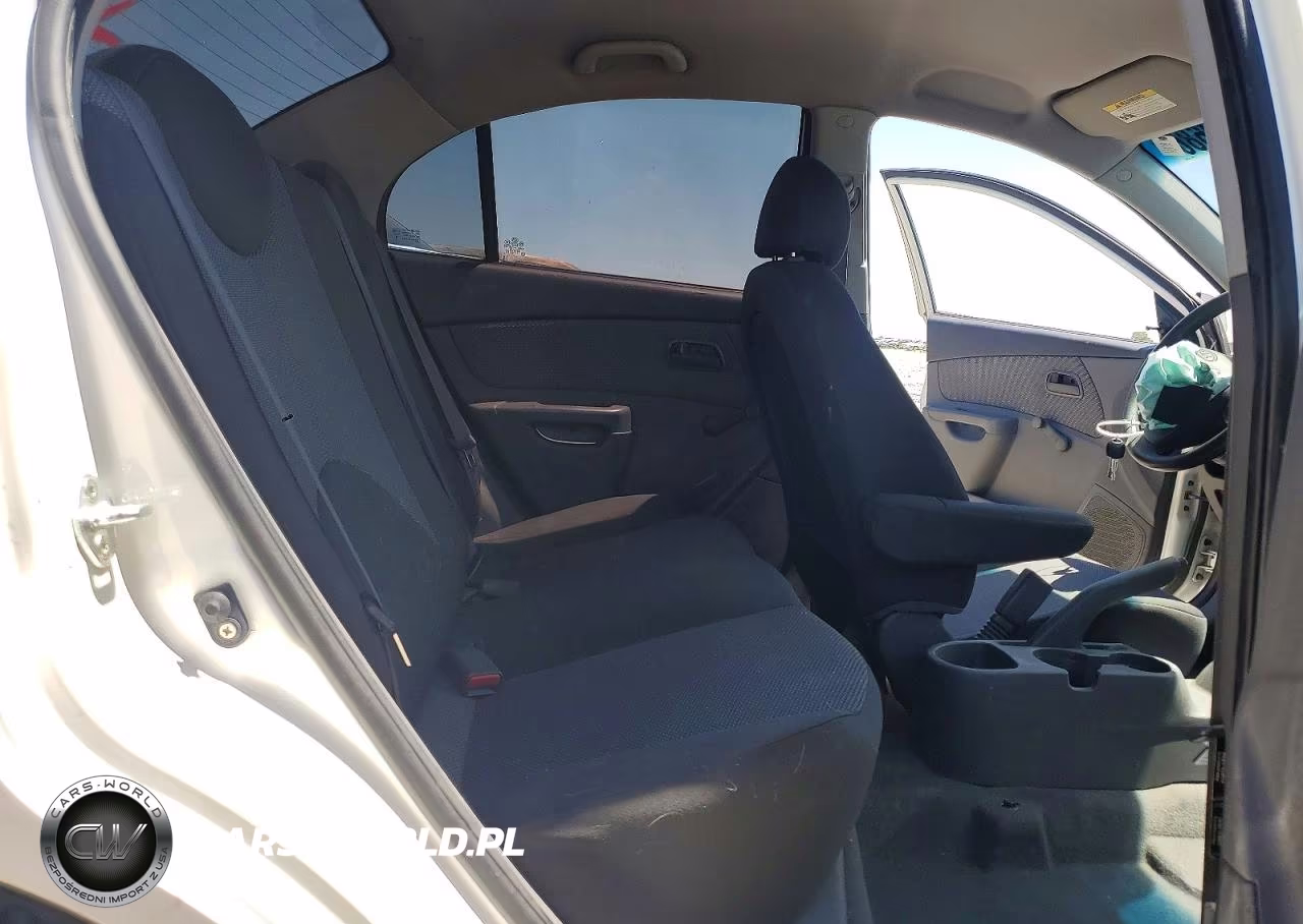 2009 Kia Rio Base VIN:KNADE223296452982 - 10