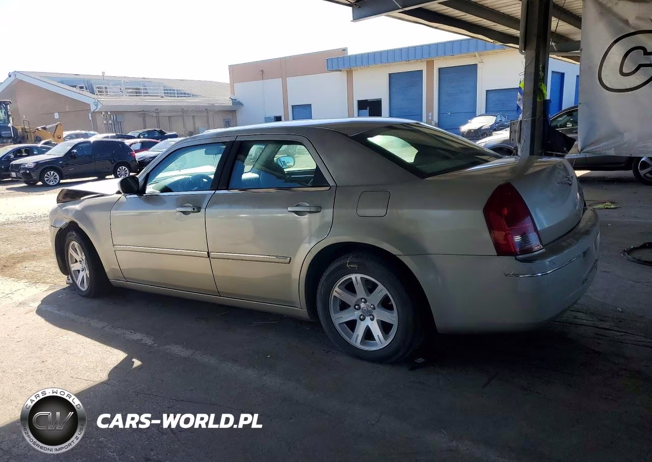 2007 Chrysler 300 Touring VIN:2C3LA53G77H648686 - 2