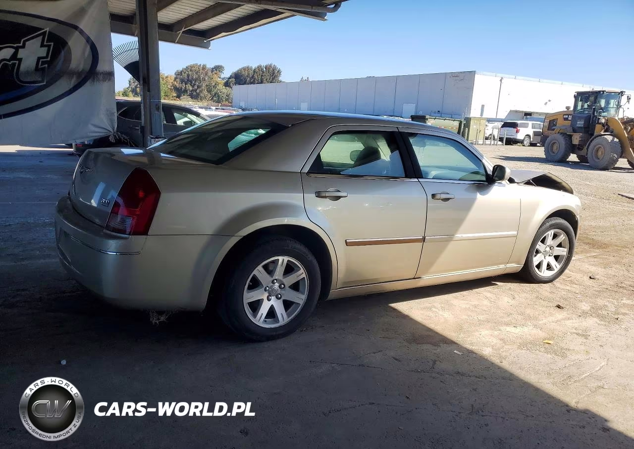 2007 Chrysler 300 Touring VIN:2C3LA53G77H648686 - 3