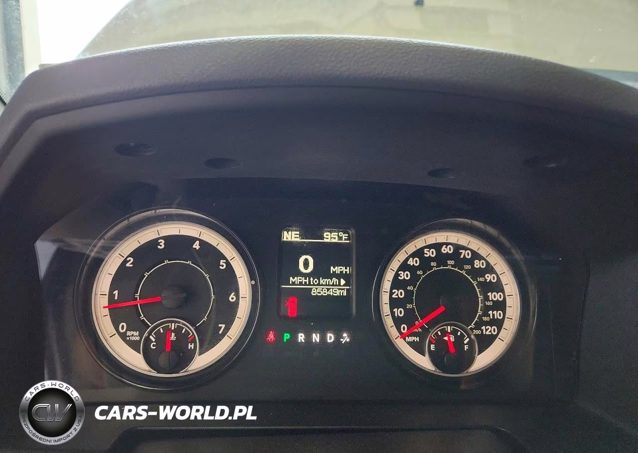 2017 Ram 1500 St VIN:1C6RR7FG3HS862257 - 9