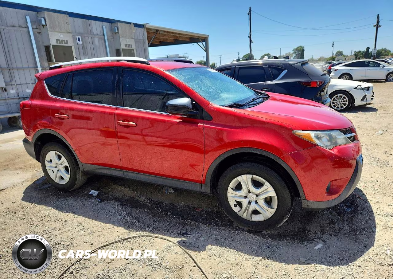 2015 Toyota Rav4 Le VIN:JTMZFREV6FD063068 - 4