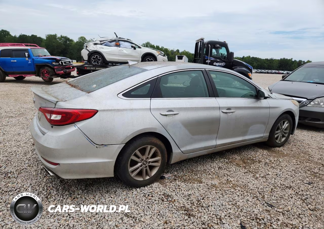2015 Hyundai Sonata Se VIN:5NPE24AF6FH161037 - 3