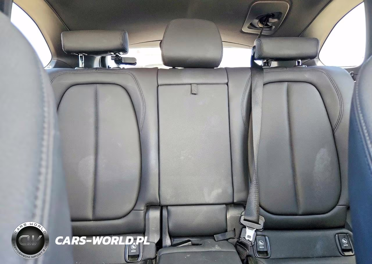 2020 BMW X1 Sdrive28I VIN:WBXJG7C02L5P31866 - 10