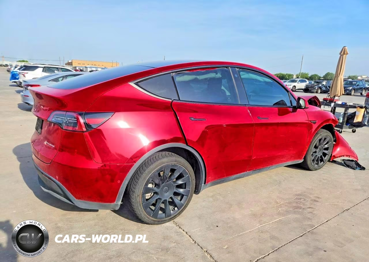 2021 Tesla Model Y VIN:5YJYGDEE3MF294432 - 3