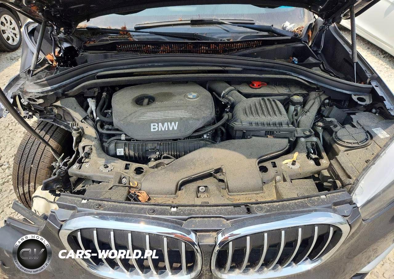 2018 BMW X1 xDrive28I VIN:WBXHT3Z36J4A65959 - 12