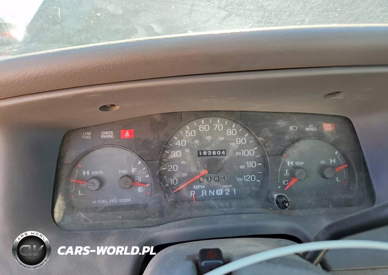 2002 Mercury Grand Marquis Ls VIN:2MEFM75W52X622696 - 9
