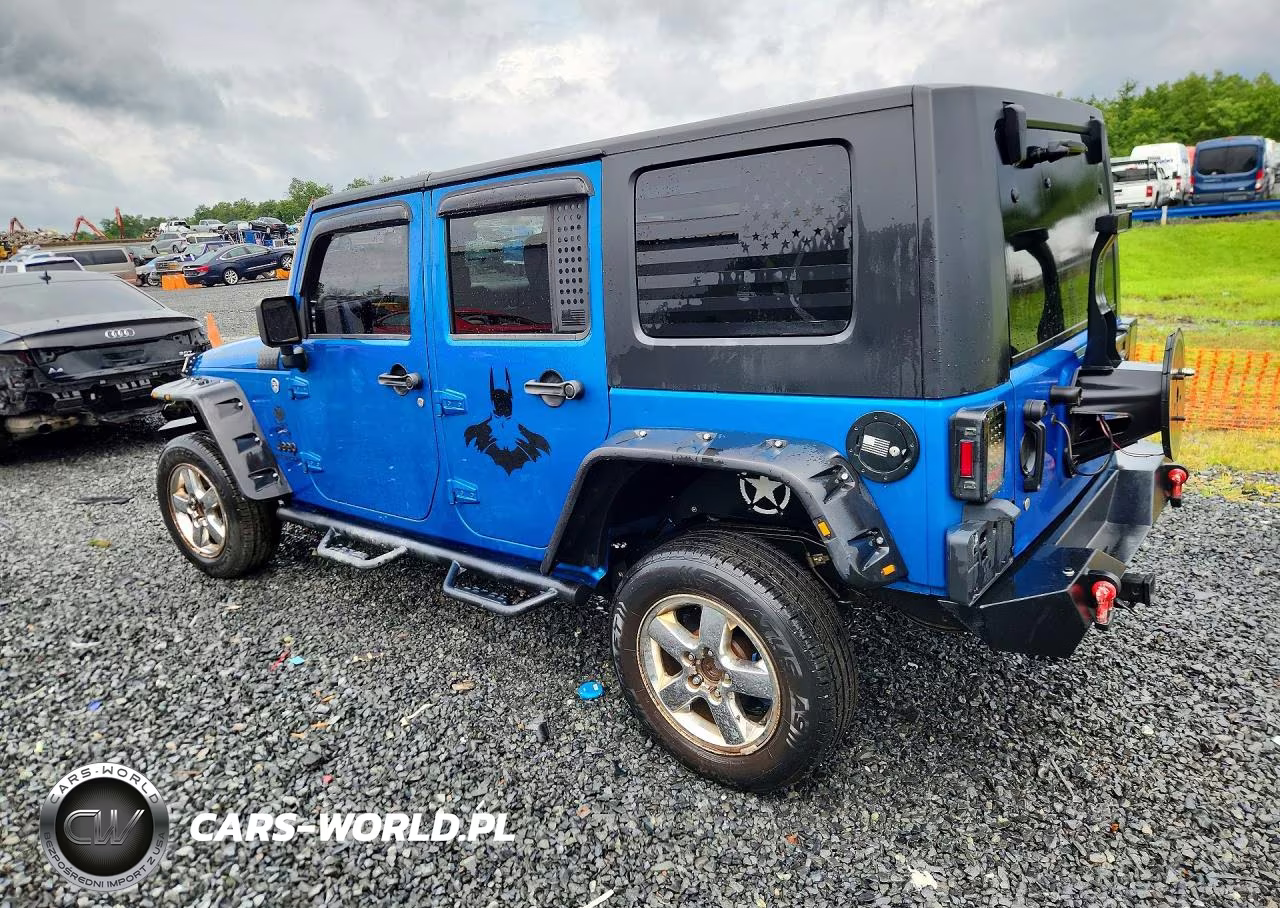 2015 Jeep Wrangler Unlimited Sport VIN:1C4BJWDG2FL574011 - 2