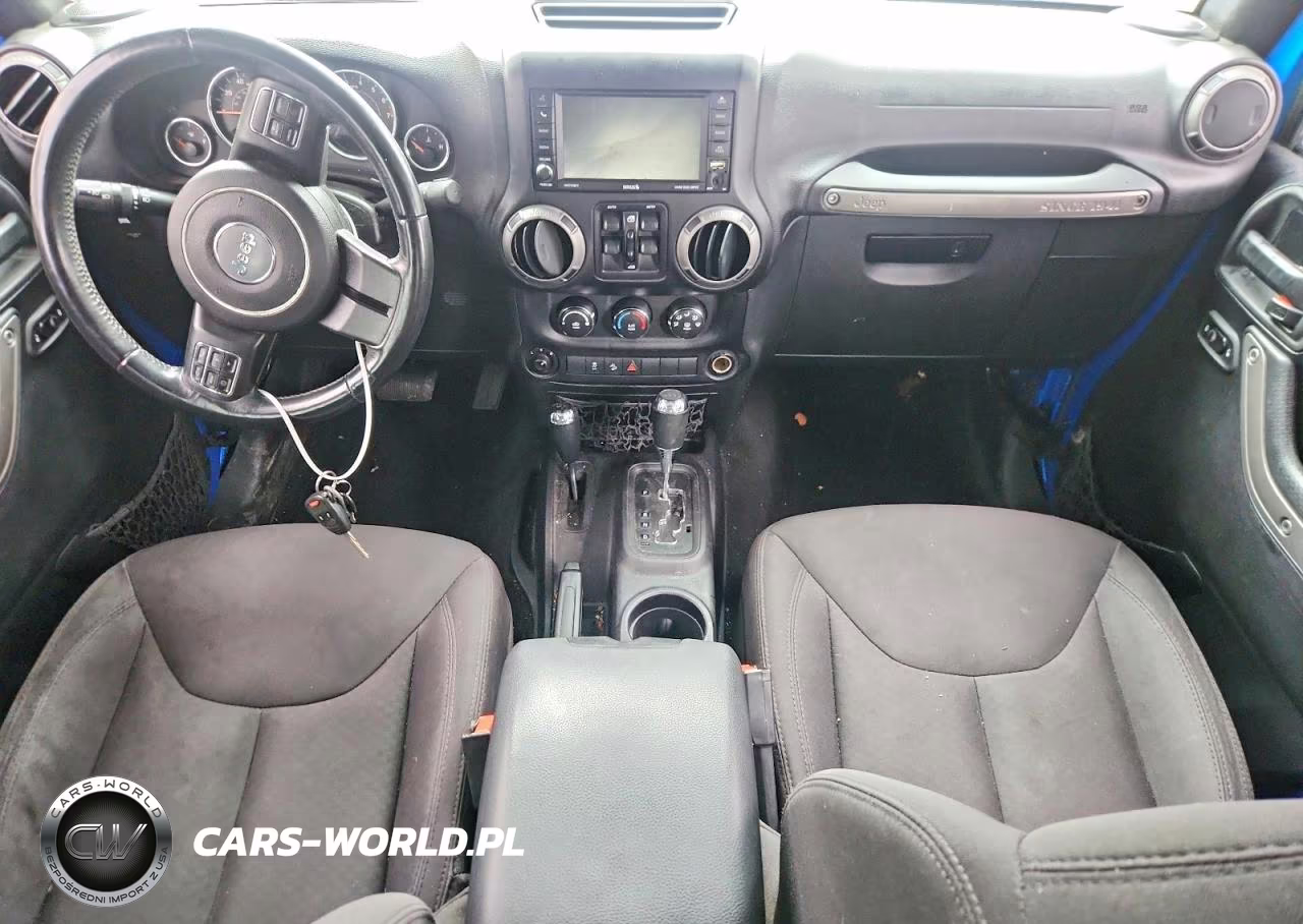 2015 Jeep Wrangler Unlimited Sport VIN:1C4BJWDG2FL574011 - 8