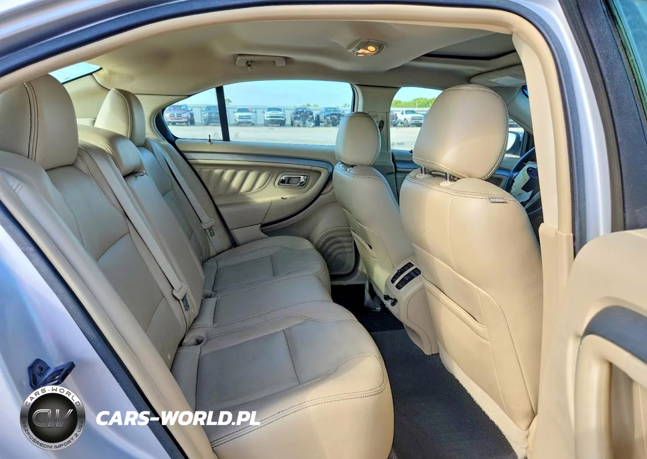 2015 Ford Taurus Sel VIN:1FAHP2E89FG114092 - 10