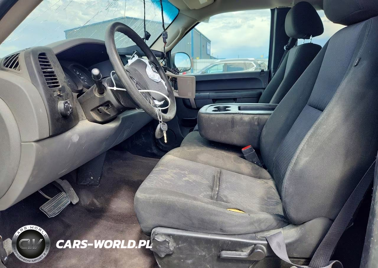 2010 Chevrolet Silverado C1500 Ls VIN:1GCSCREA6AZ258574 - 7