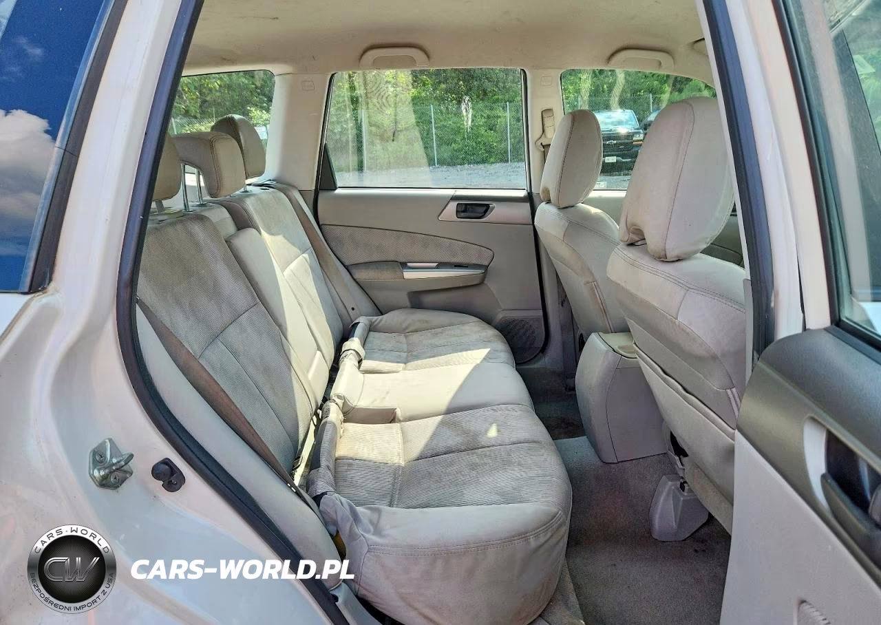 2010 Subaru Forester 2.5X VIN:JF2SH6AC2AH798261 - 10