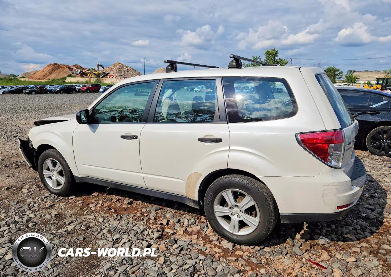 2010 Subaru Forester 2.5X VIN:JF2SH6AC2AH798261 - 2