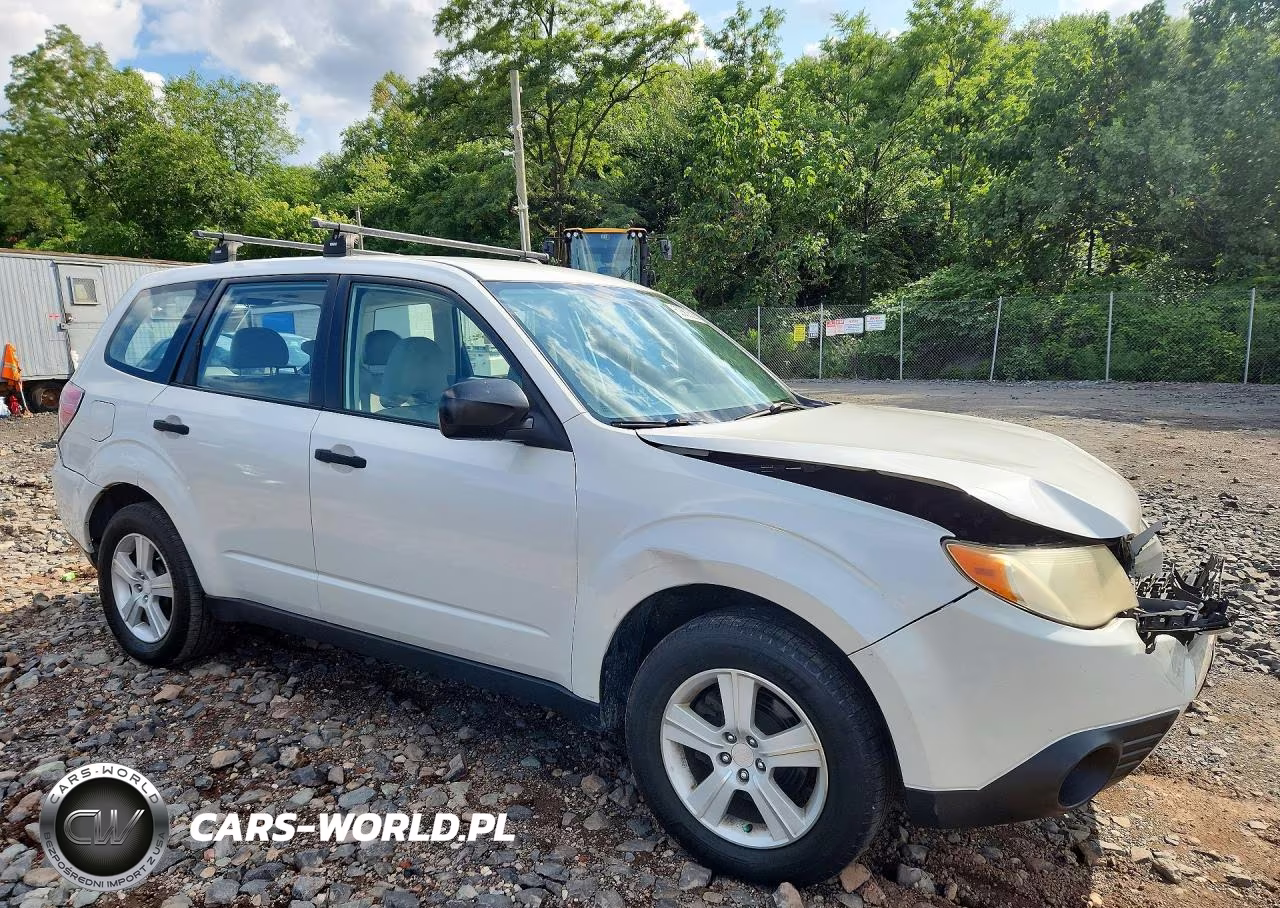 2010 Subaru Forester 2.5X VIN:JF2SH6AC2AH798261 - 4