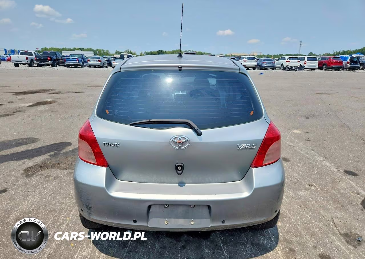 2007 Toyota Yaris Base VIN:JTDJT923775132273 - 6