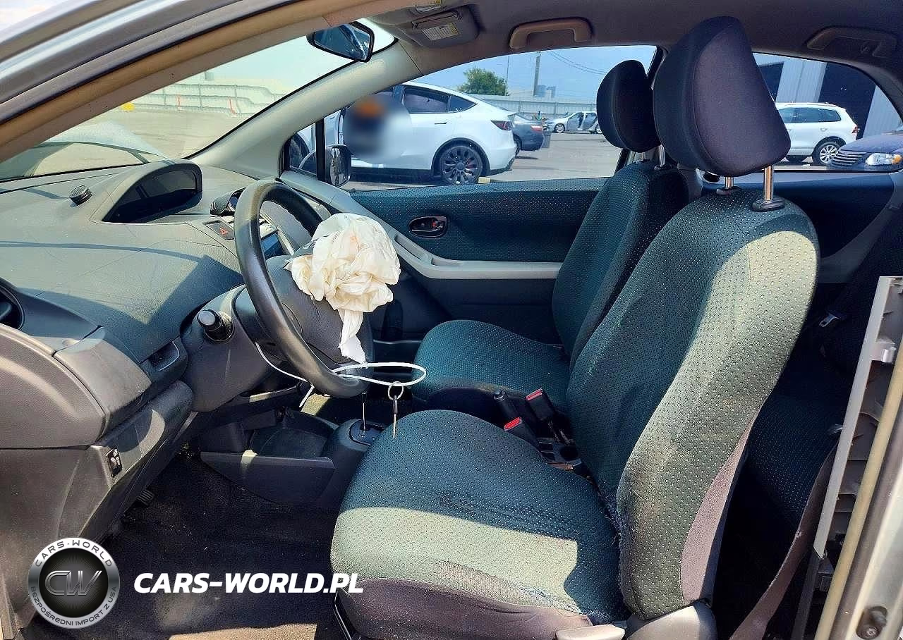 2007 Toyota Yaris Base VIN:JTDJT923775132273 - 7