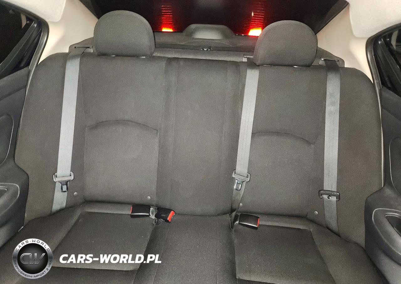 2015 Nissan Versa 1.6 S VIN:3N1CN7AP7FL911878 - 10