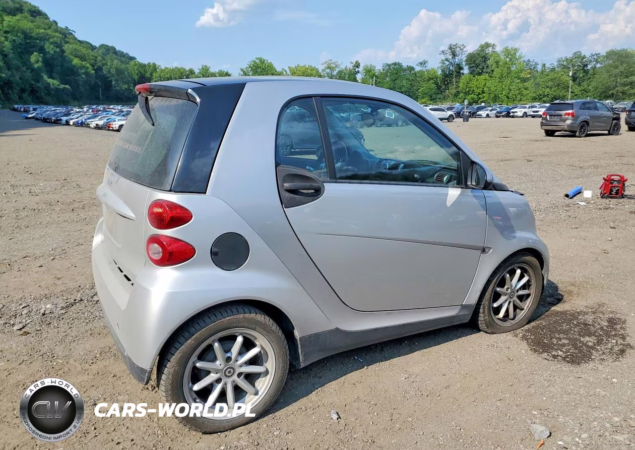 2008 Smart Fortwo Pure VIN:WMEEJ31X88K173847 - 3