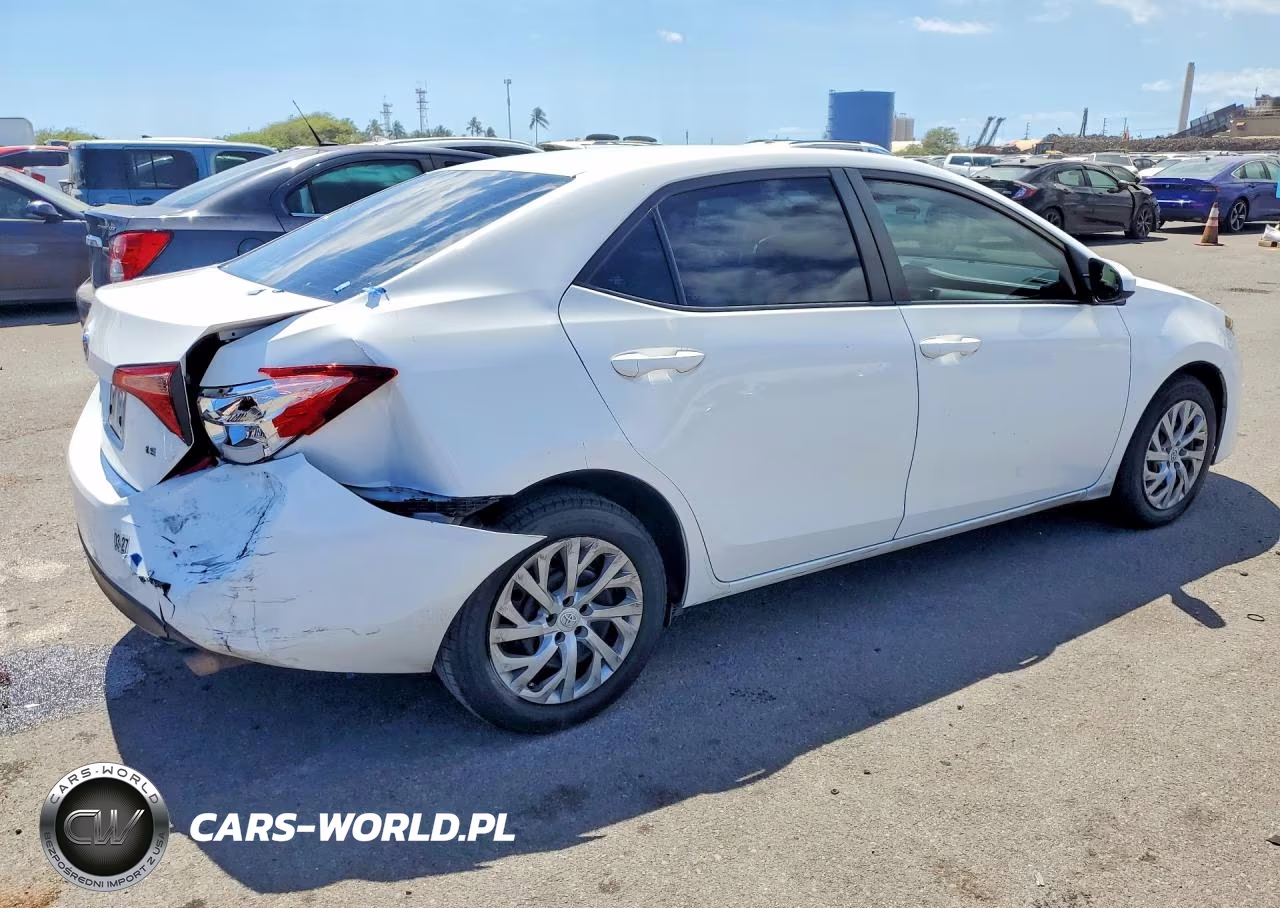 2019 Toyota Corolla L VIN:5YFBURHE3KP900708 - 3
