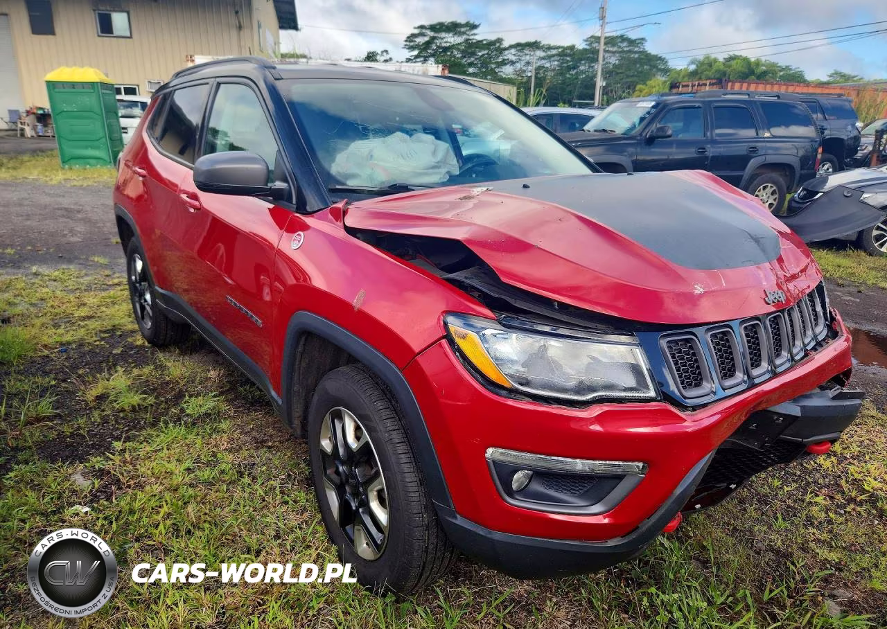 2018 Jeep Compass Trailhawk VIN:3C4NJDDBXJT130247 - 4