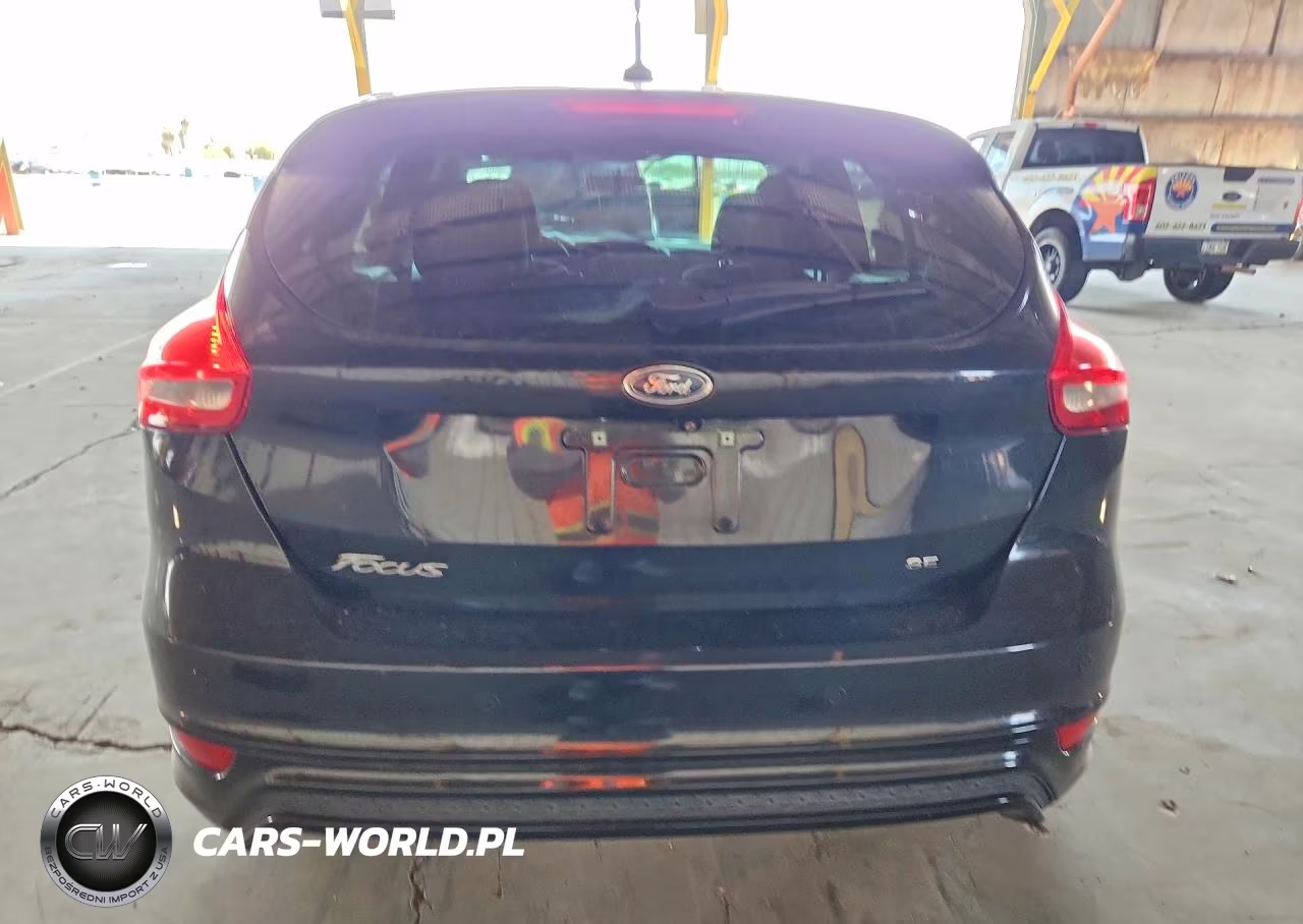 2015 Ford Focus Se VIN:1FADP3K25FL221233 - 6