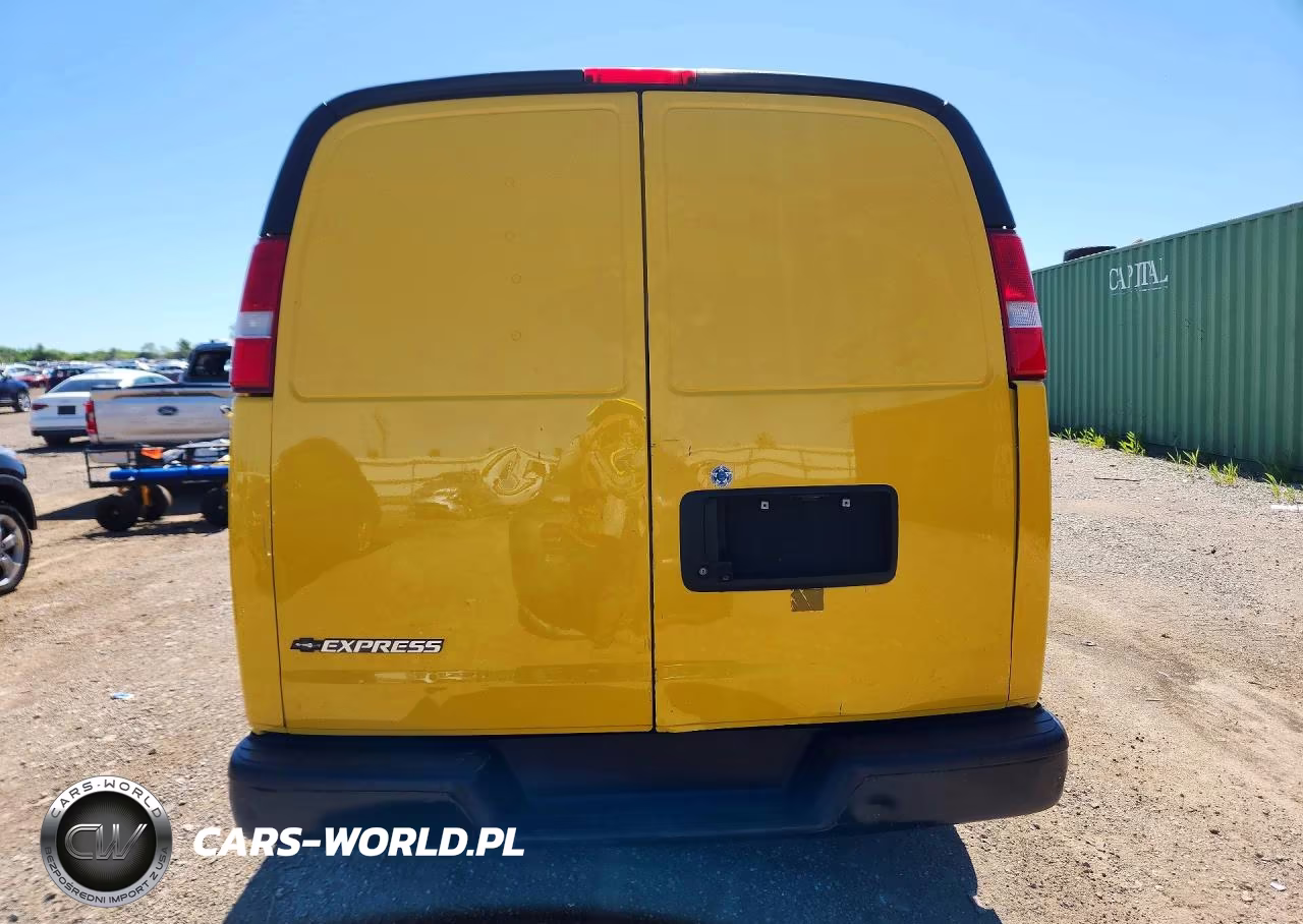 2019 Chevrolet Express G2500 VIN:1GCWGAFP1K1158361 - 6