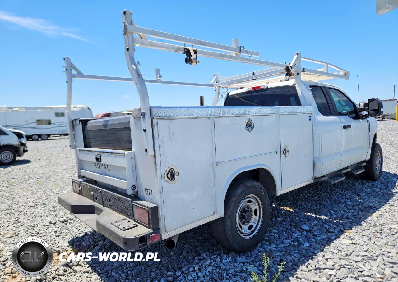 2023 Ford F250 Super Duty VIN:1FT7X2BA0PED01814 - 3