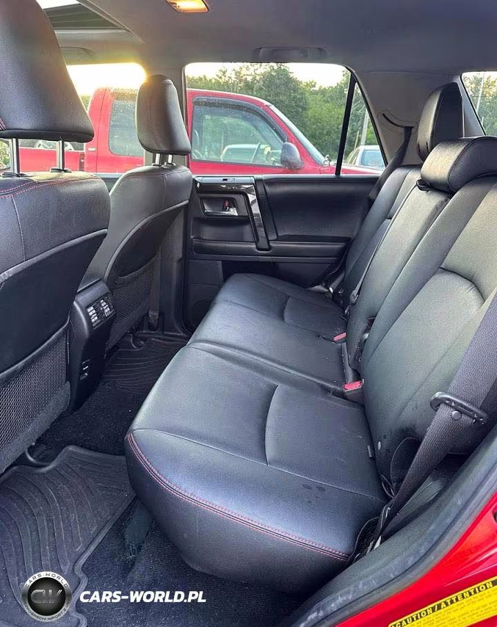 2015 Toyota 4Runner Trail Premium VIN:JTEBU5JRXF5265653 - 6