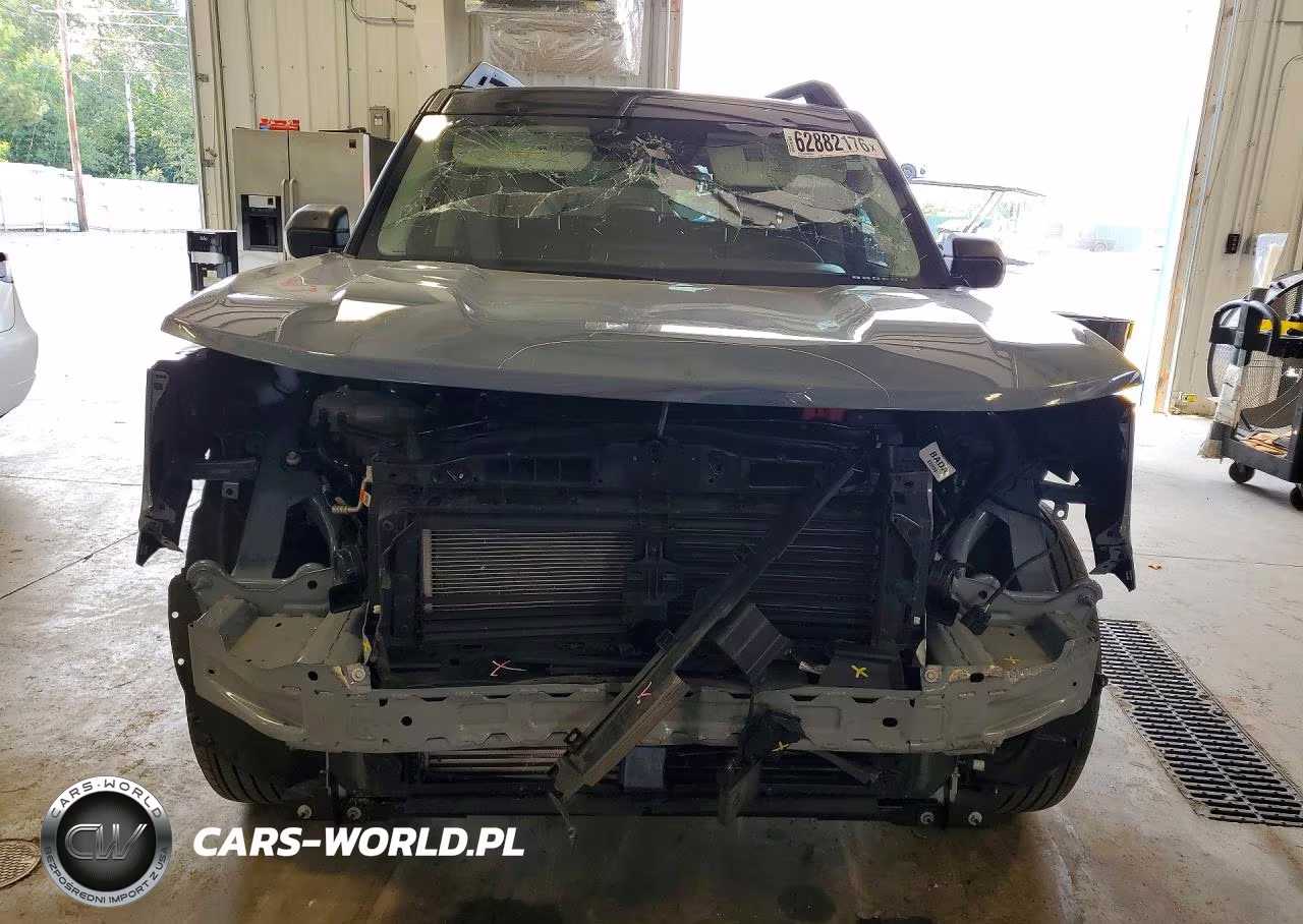 2025 Ford Bronco Sport Outer Banks VIN:3FMCR9CN4SRE68780 - 5