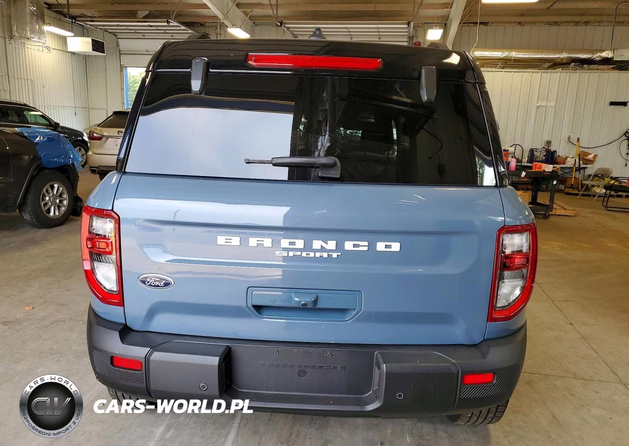 2025 Ford Bronco Sport Outer Banks VIN:3FMCR9CN4SRE68780 - 6