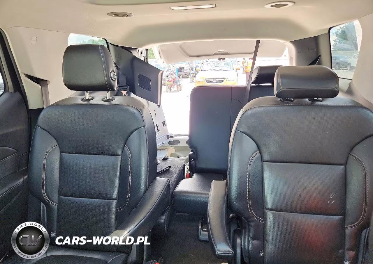 2018 Chevrolet Traverse Premier VIN:1GNEVJKW3JJ262466 - 10