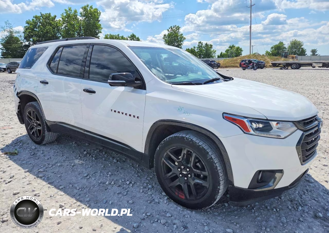 2018 Chevrolet Traverse Premier VIN:1GNEVJKW3JJ262466 - 4