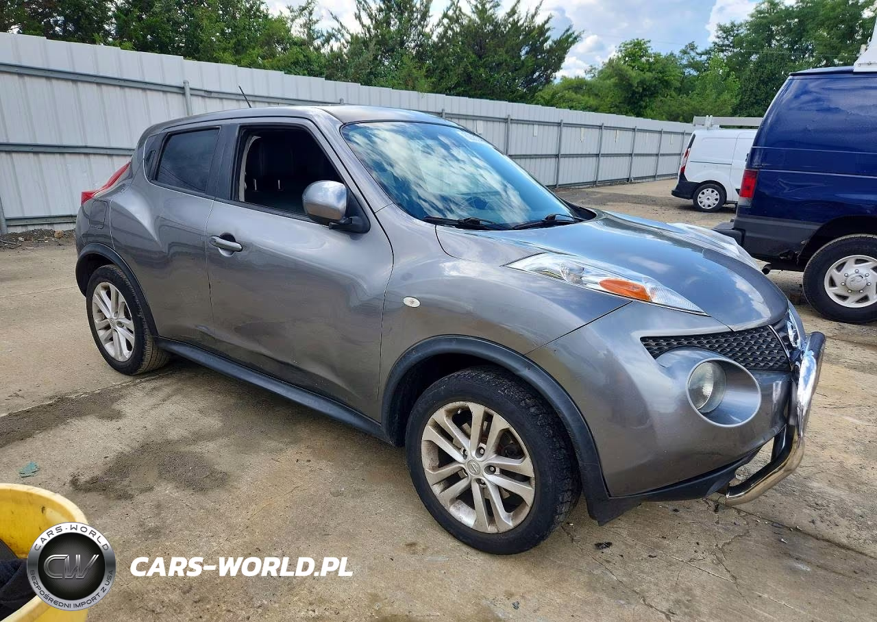 2013 Nissan Juke S VIN:JN8AF5MV1DT227678 - 4