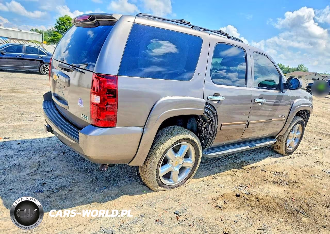 2011 Chevrolet Tahoe K1500 Lt VIN:1GNSKBE00BR157749 - 3