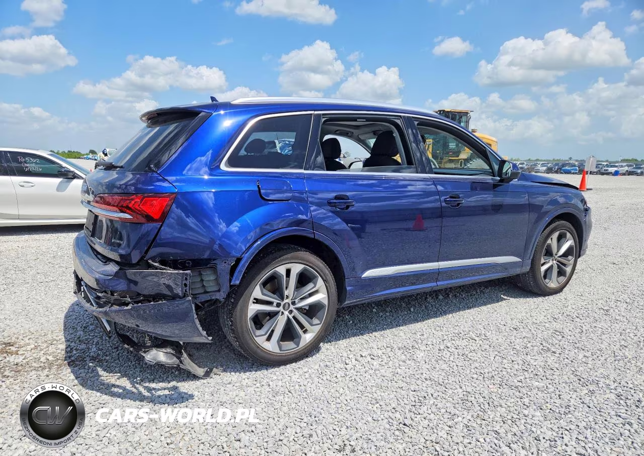 2023 Audi Q7 Premium Plus VIN:WA1LXBF78PD028960 - 3