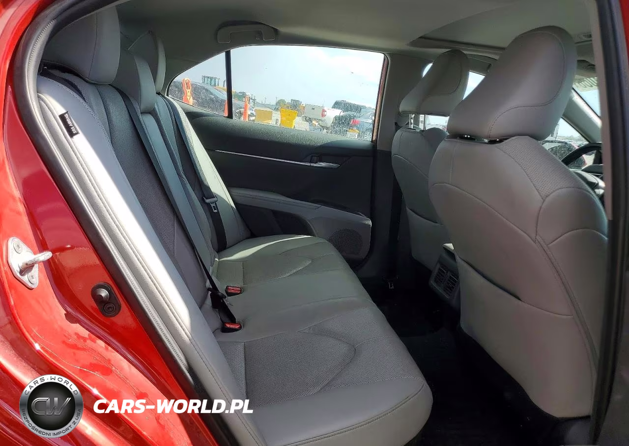 2023 Toyota Camry Xle VIN:4T1F31AK0PU054422 - 10