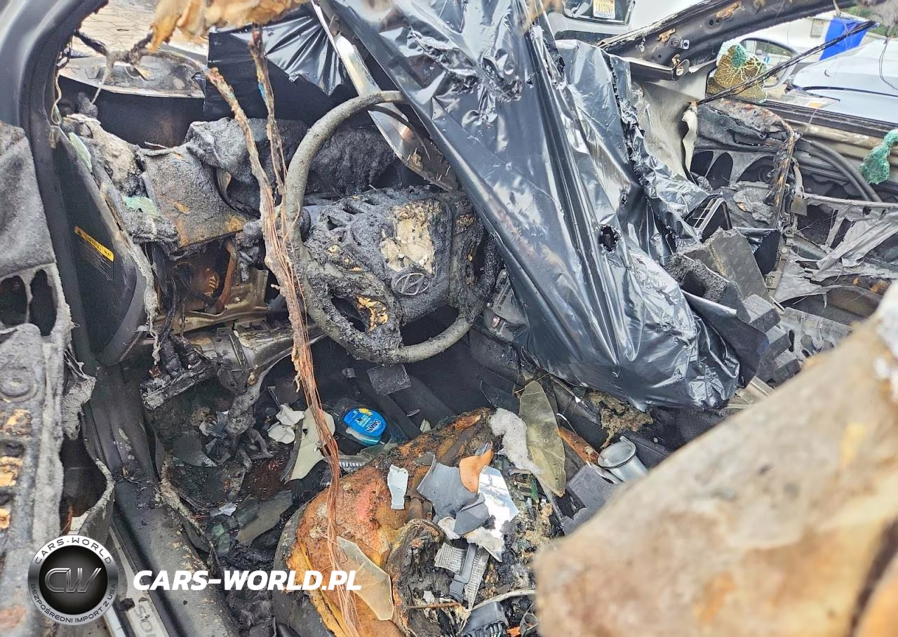 2013 Hyundai Sonata Limited VIN:5NPEC4ACXDH672119 - 8