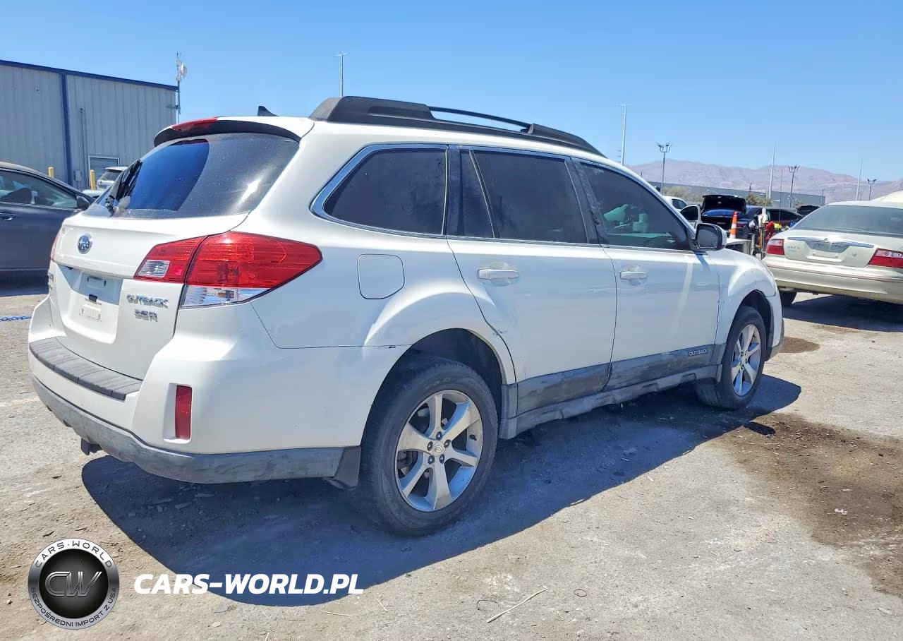 2013 Subaru Outback 3.6R Limited VIN:4S4BRDLC2D2240958 - 3