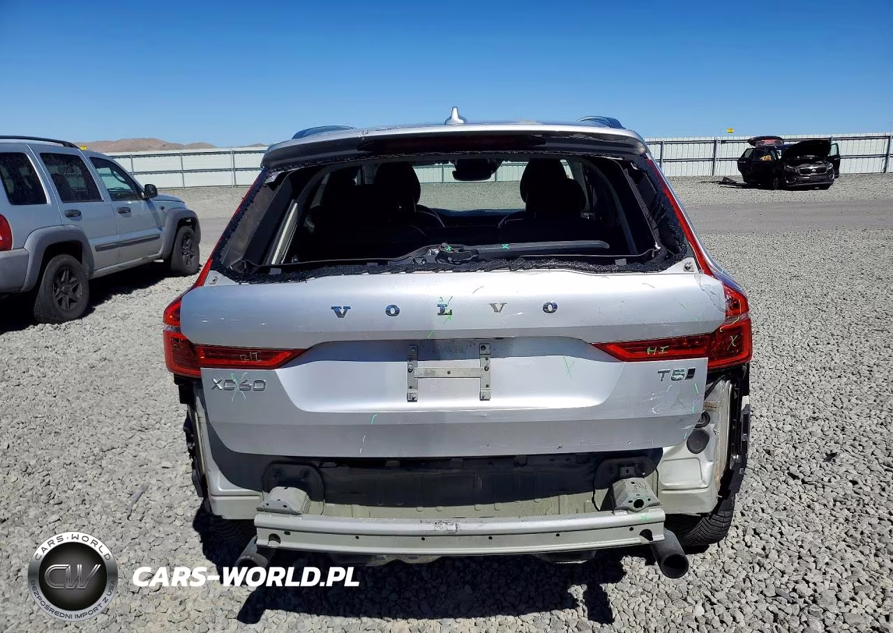 2018 Volvo Xc60 T5 VIN:LYV102RK5JB073082 - 6