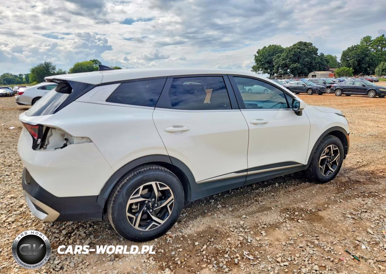 2023 Kia Sportage Lx VIN:KNDPU3AF6P7105862 - 3