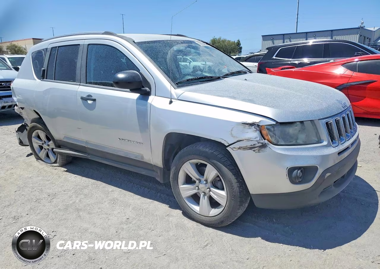 2012 Jeep Compass Sport VIN:1C4NJDBB0CD597186 - 4