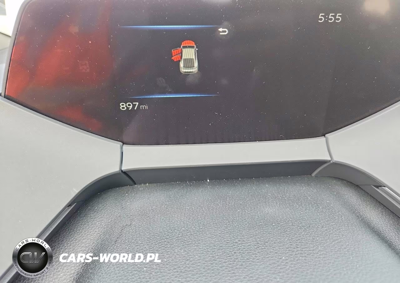 2026 Toyota Prius Plug-In Hybrid Se VIN:JTDACACU1T3063529 - 9