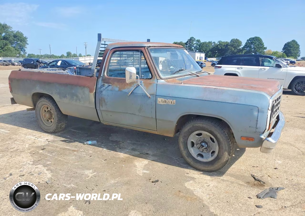 1985 Dodge D-Series D200 VIN:1B7HD24T7FS715698 - 4