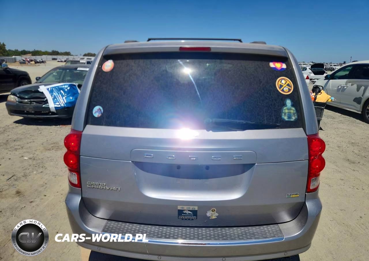 2013 Dodge Grand Caravan Sxt VIN:2C4RDGCG7DR655023 - 6