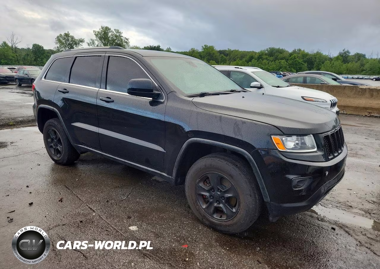 2014 Jeep Grand Cherokee Laredo VIN:1C4RJFAG4EC242850 - 4