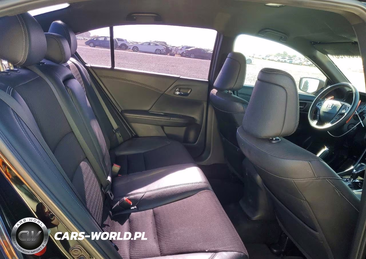 2016 Honda Accord Sport VIN:1HGCR2F6XGA156904 - 10