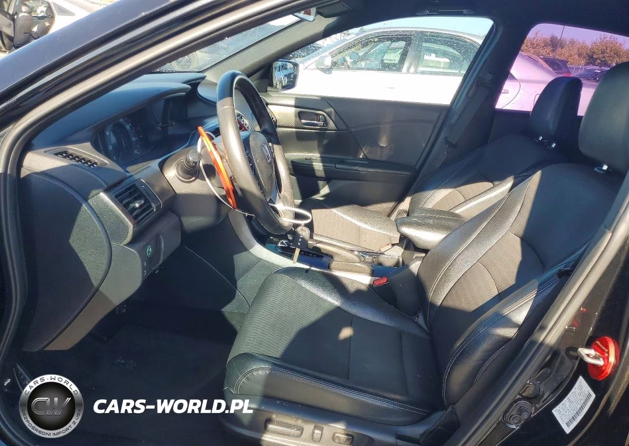 2016 Honda Accord Sport VIN:1HGCR2F6XGA156904 - 7