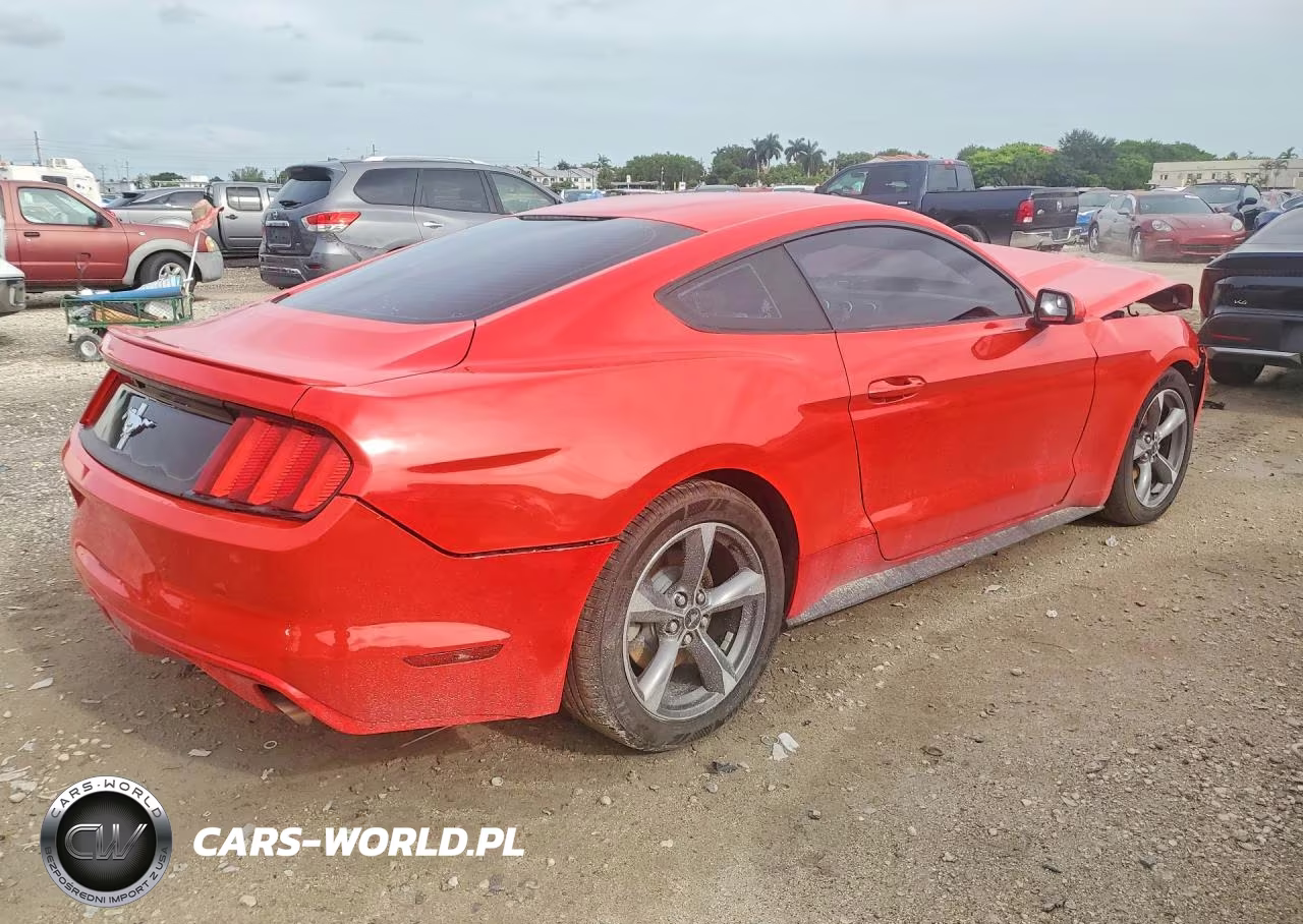2015 Ford Mustang VIN:1FA6P8AM6F5330426 - 3