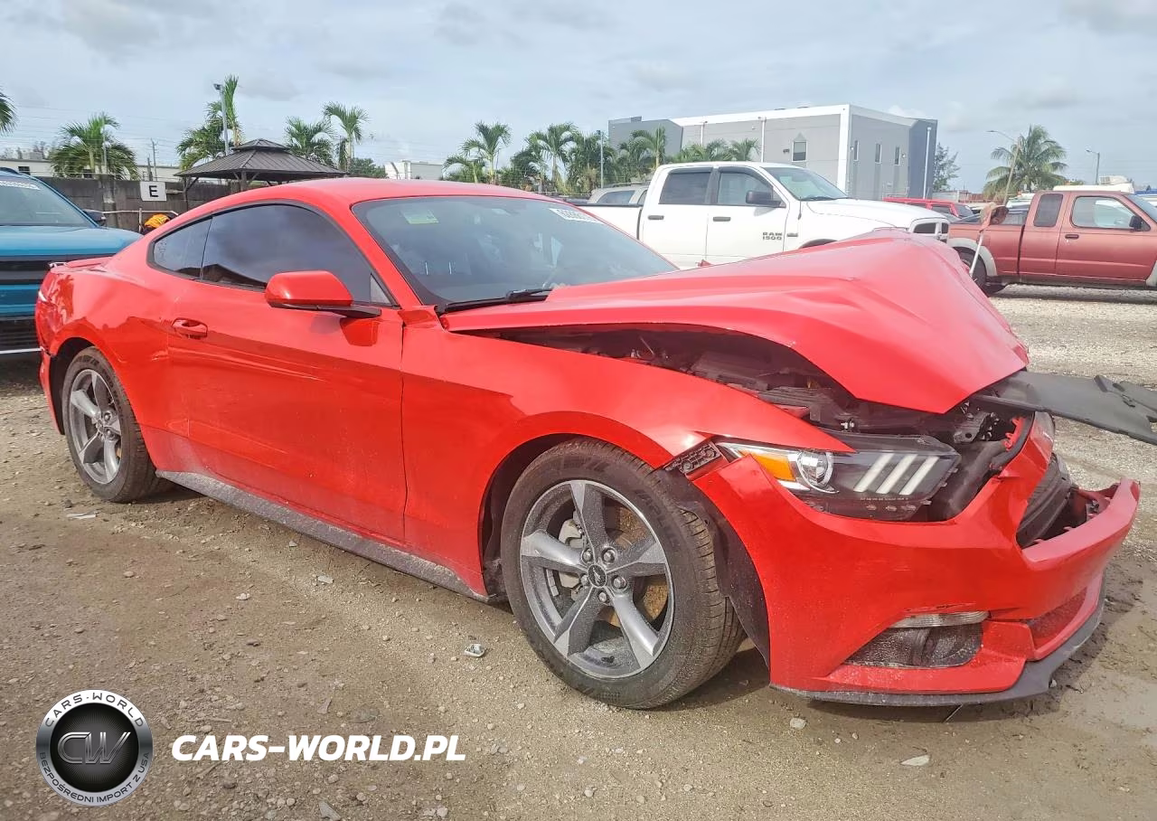 2015 Ford Mustang VIN:1FA6P8AM6F5330426 - 4