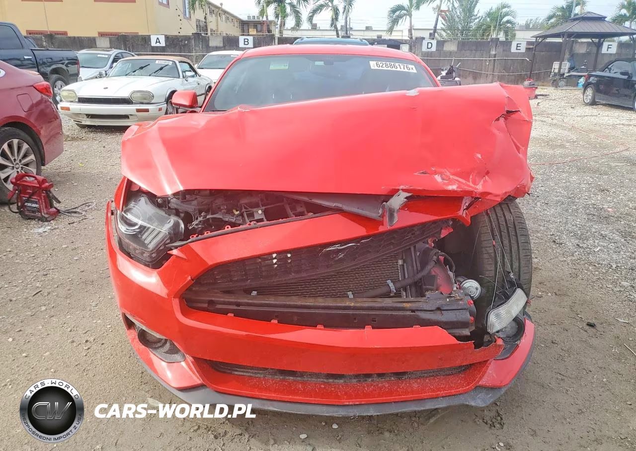 2015 Ford Mustang VIN:1FA6P8AM6F5330426 - 5
