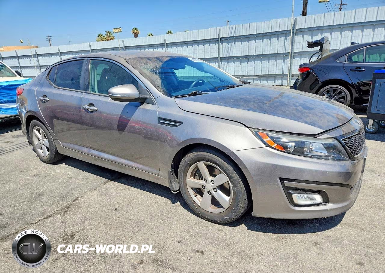 2015 Kia Optima Lx VIN:5XXGM4A7XFG418935 - 4